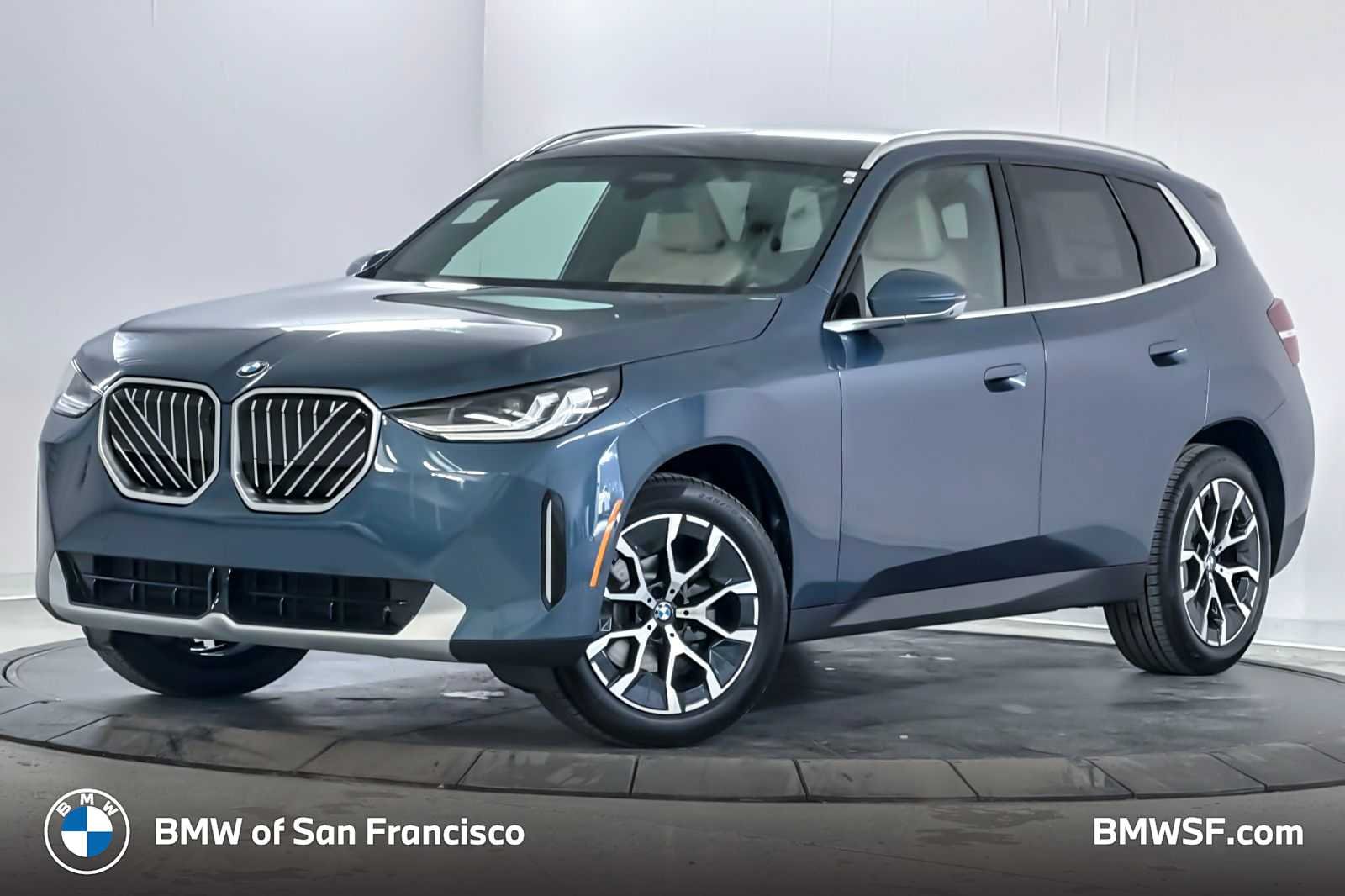 2026 BMW X3 30 XDRIVE's photo