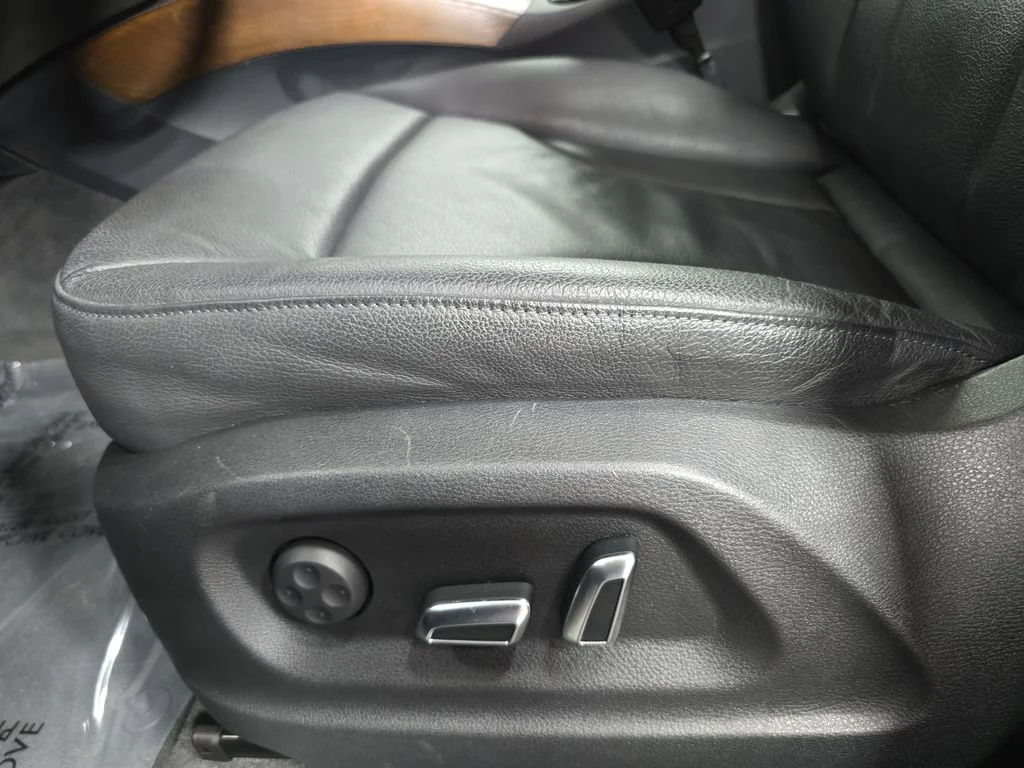 Used 2013  Audi 3.0T Premium Plus image 23