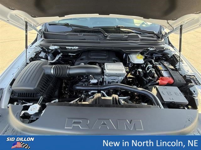 New 2026 Bright White Clear-Coat Exterior Paint RAM Laramie image 6