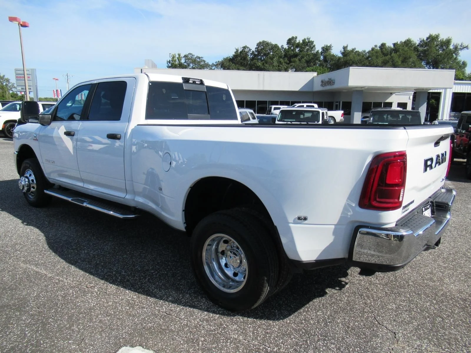 New 2026 Bright White Clearcoat RAM Big Horn image 5