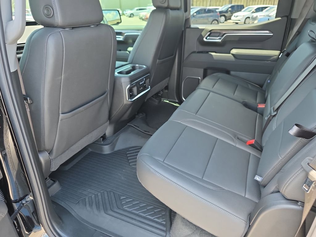 Used 2026 Black Chevrolet LTZ image 31