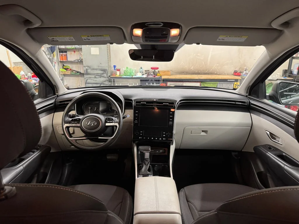 Used 2024 Black Hyundai SEL image 27