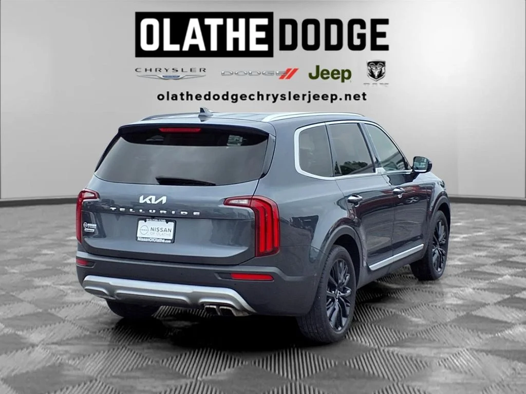 Used 2022 Gray Kia SX image 33
