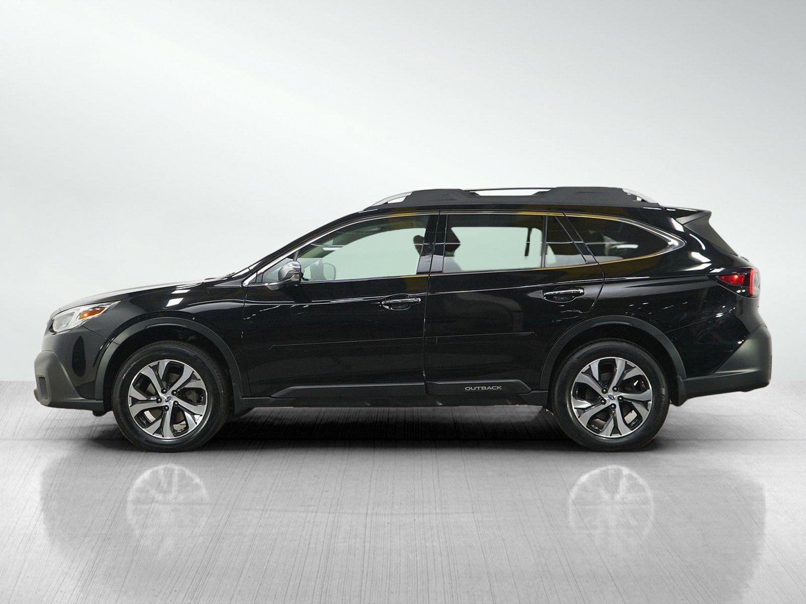 Used 2021 Subaru Outback Touring with VIN 4S4BTGPDXM3176314 for sale in Wayzata, Minnesota