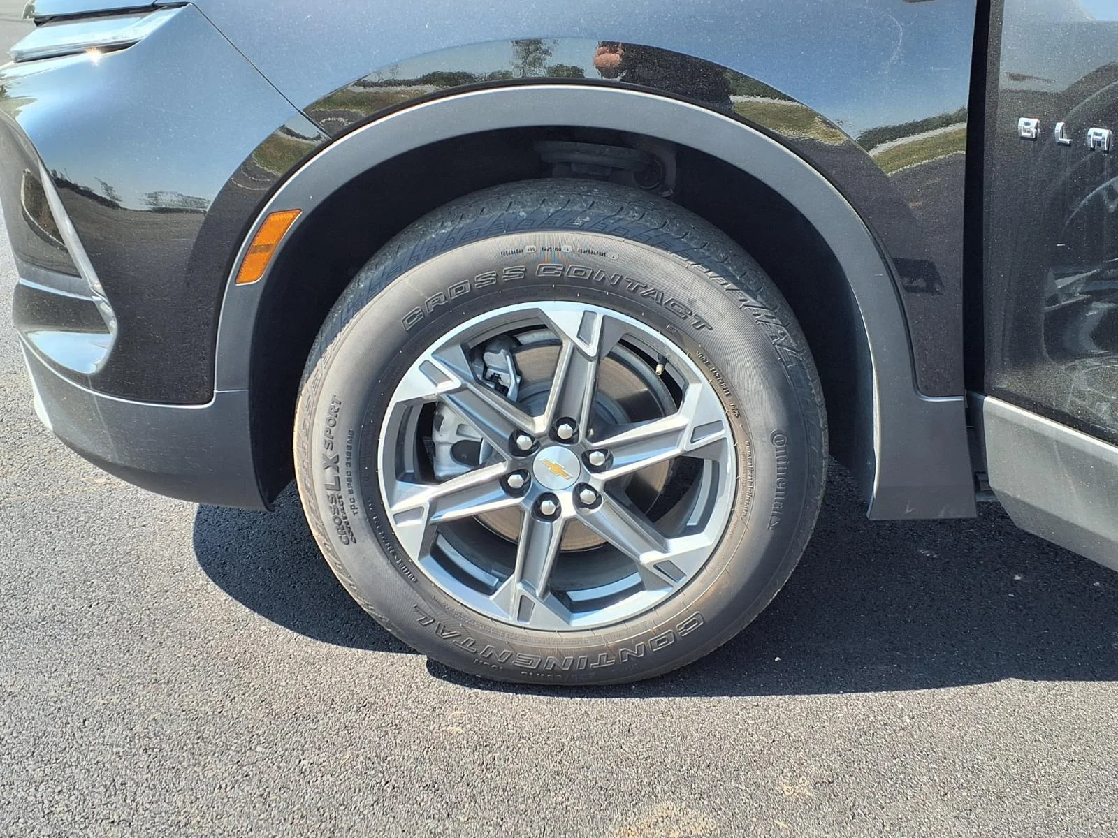 Used 2025 Black Chevrolet LT image 18