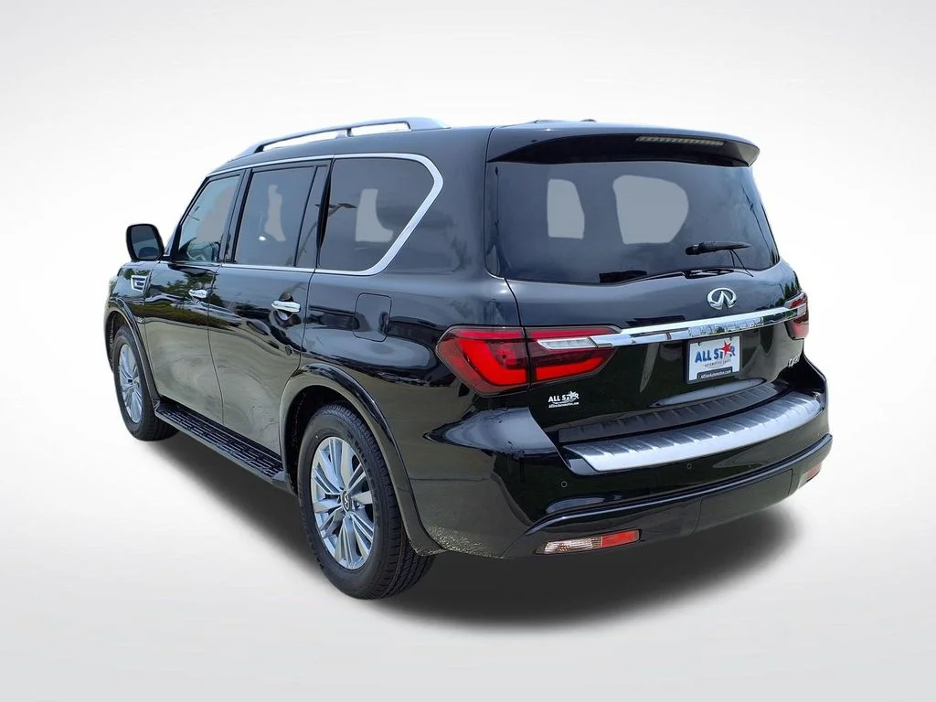 Used 2019 Black INFINITI LUXE image 6