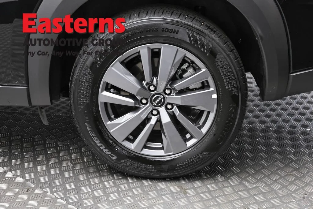 Used 2025 Black Nissan SV image 8