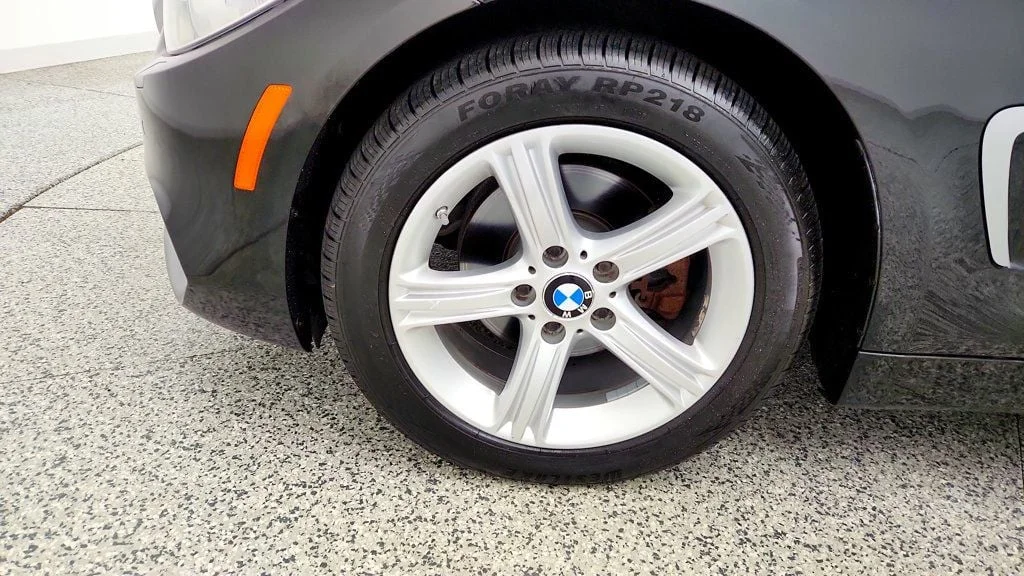 Used 2015 Black Sapphire Metallic BMW 428i xDrive image 27