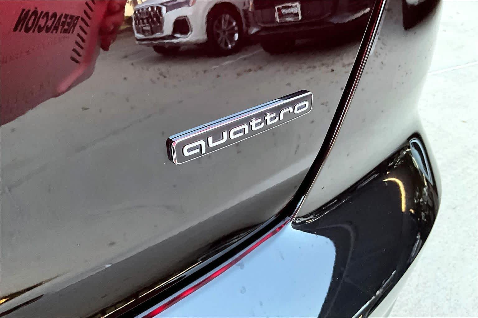 Used 2019 Mythos Black Metallic Audi Premium image 10