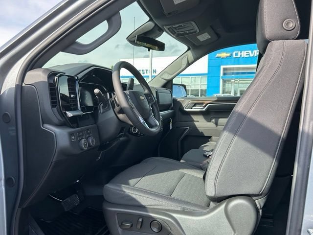 2026 Chevrolet Silverado 1500 LT - Photo 10