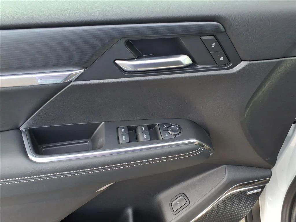 2026 GMC Acadia Elevation - Photo 11