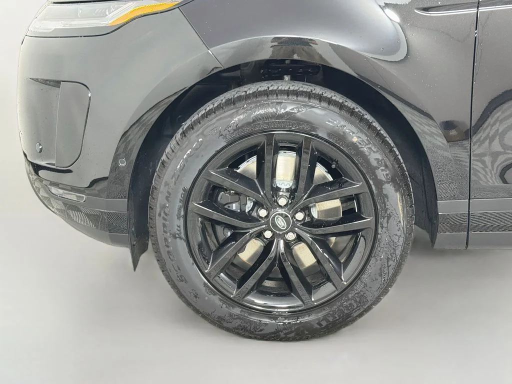 New 2026 Santorini Black Land Rover S image 33
