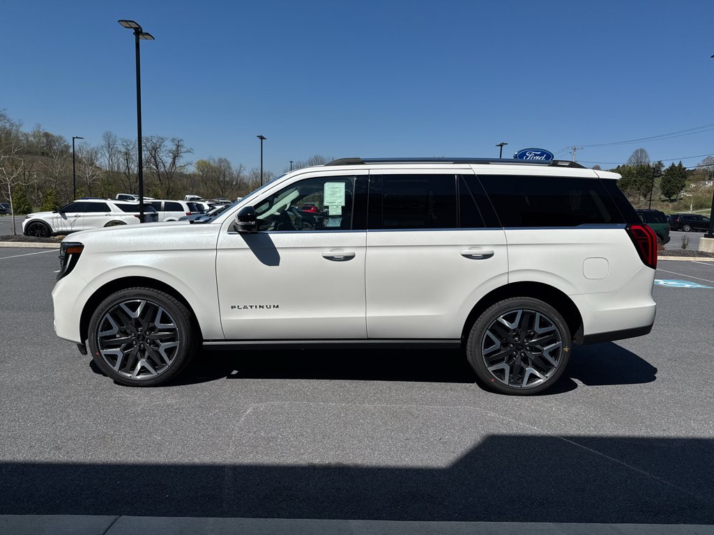 New 2026 Star White Metallic Tri-Coat Ford Platinum image 13