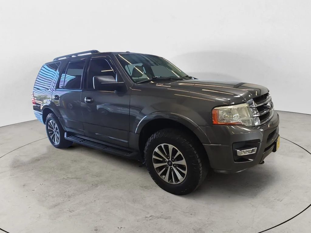 Used 2015 Gray Ford XLT image 5