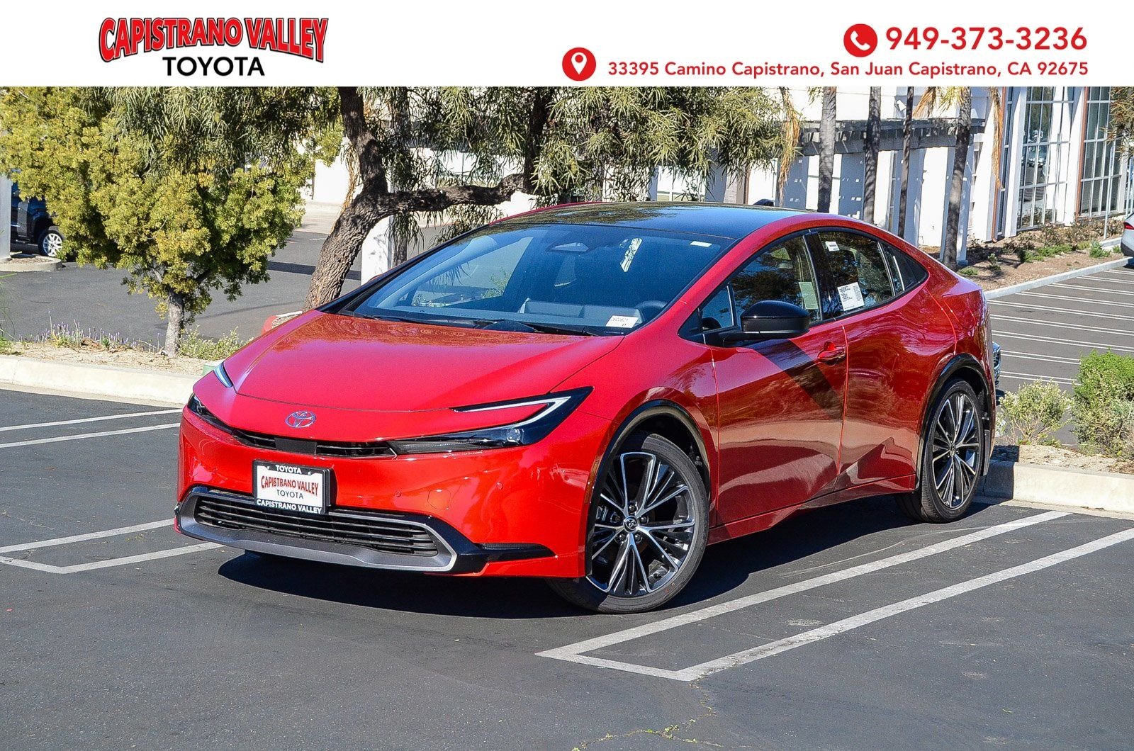 2026 Toyota Prius XLE FWD's photo