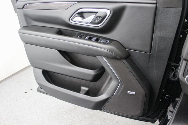 2024 Chevrolet Suburban LT - Photo 13