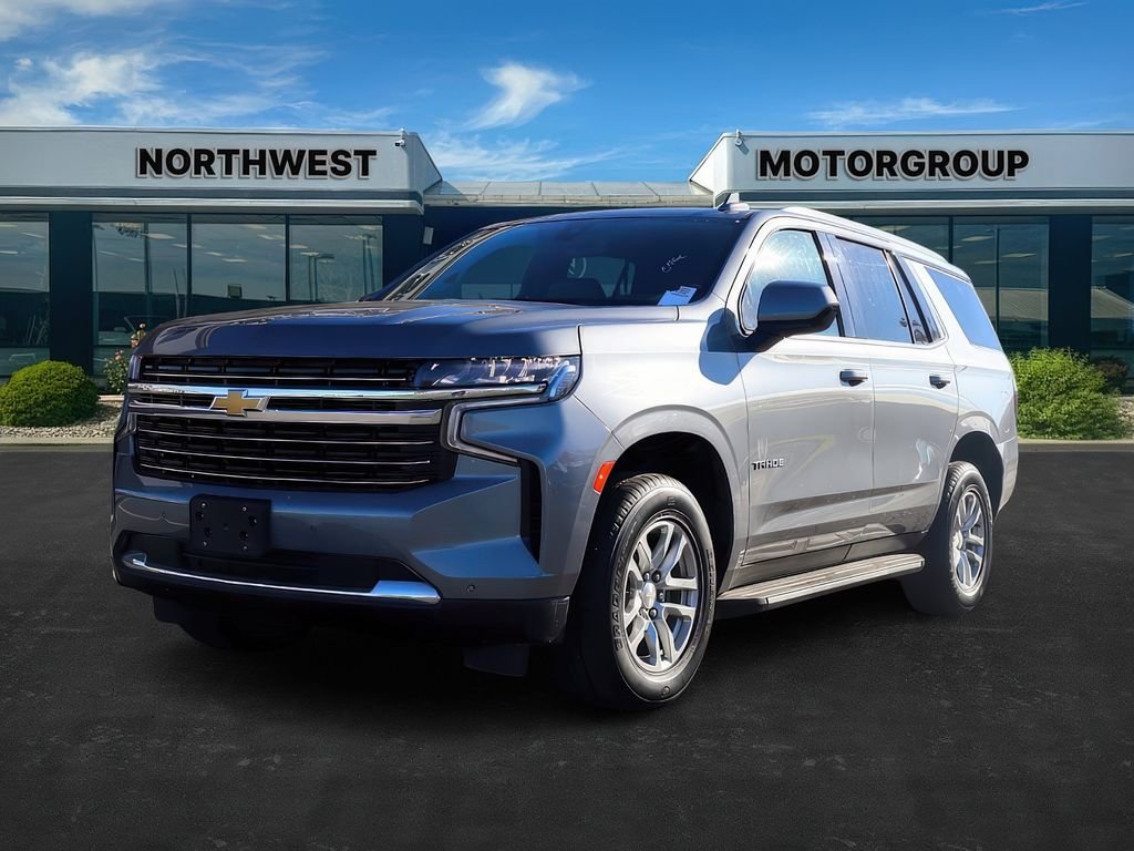 2022 Chevrolet Tahoe LT photo 2