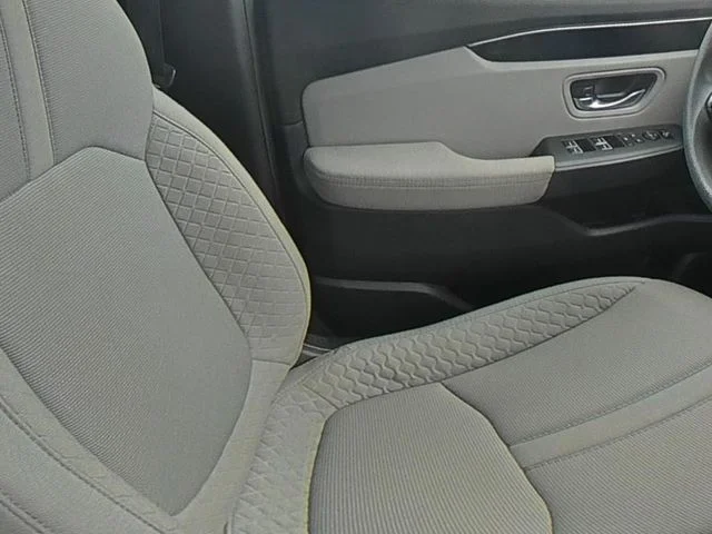 Used 2023  Honda LX image 37