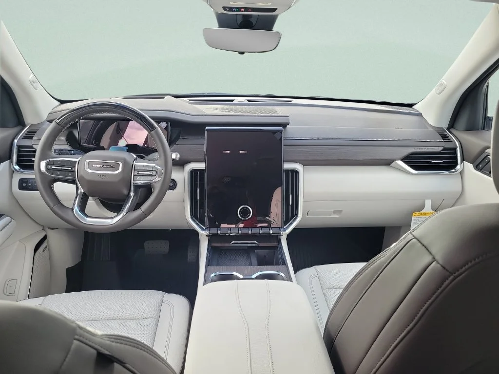 New 2027 Sterling Metallic GMC Denali image 11