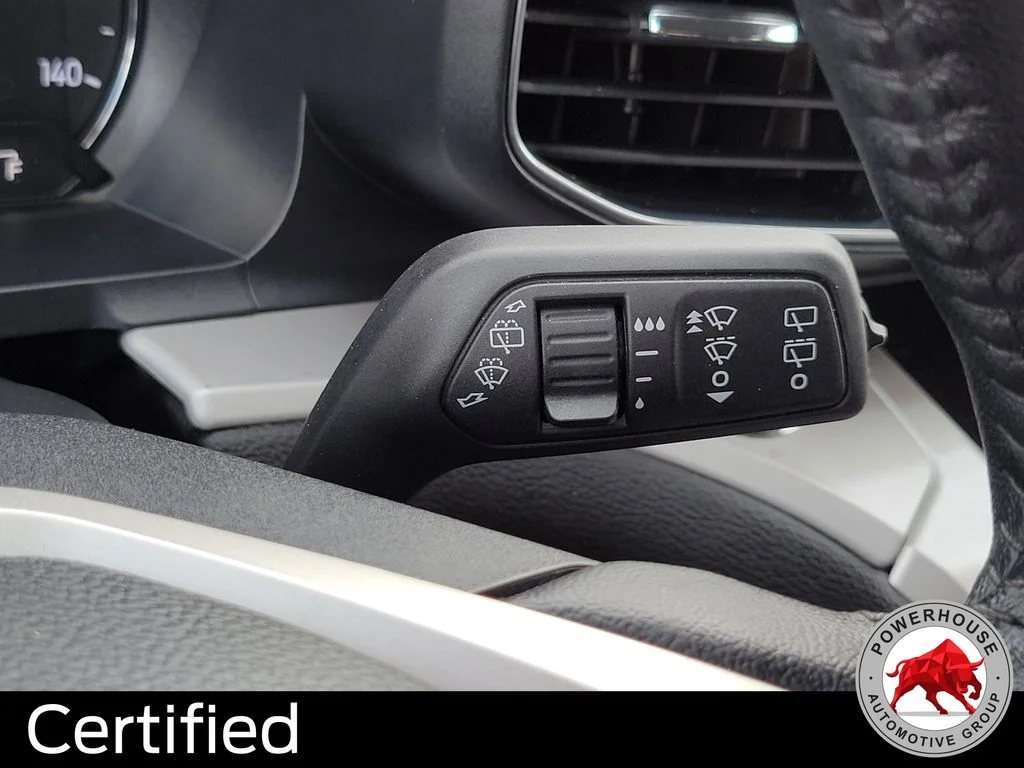 Used 2024 Silver Ford XLT image 33