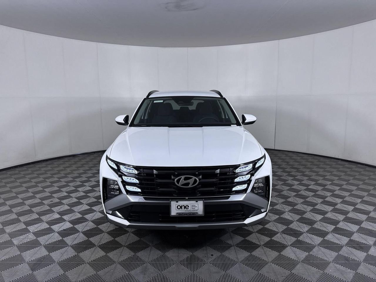 New 2026 Creamy White Pearl Hyundai SEL AWD image 2