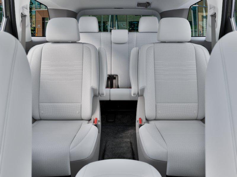 New 2027 Titan Green Pearl Hyundai Limited AWD image 12