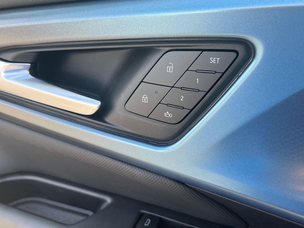 2026 Chevrolet Equinox EV 2LT - Photo 21