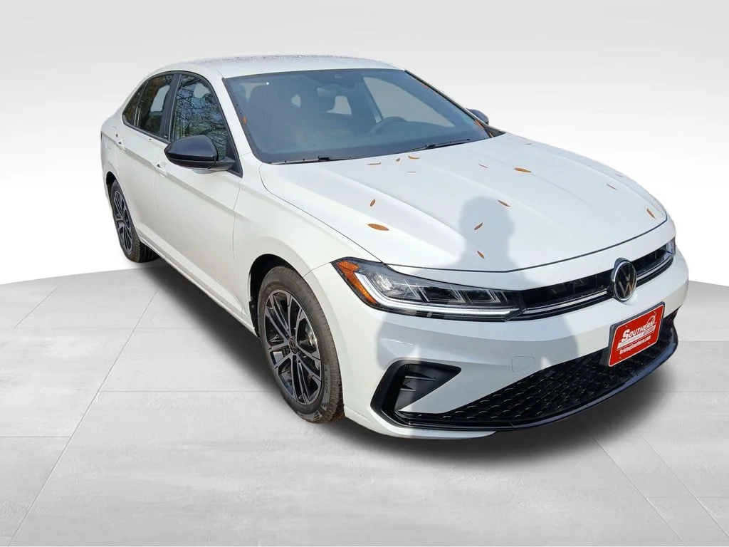 New 2026 White Volkswagen 1.5T Sport image 7