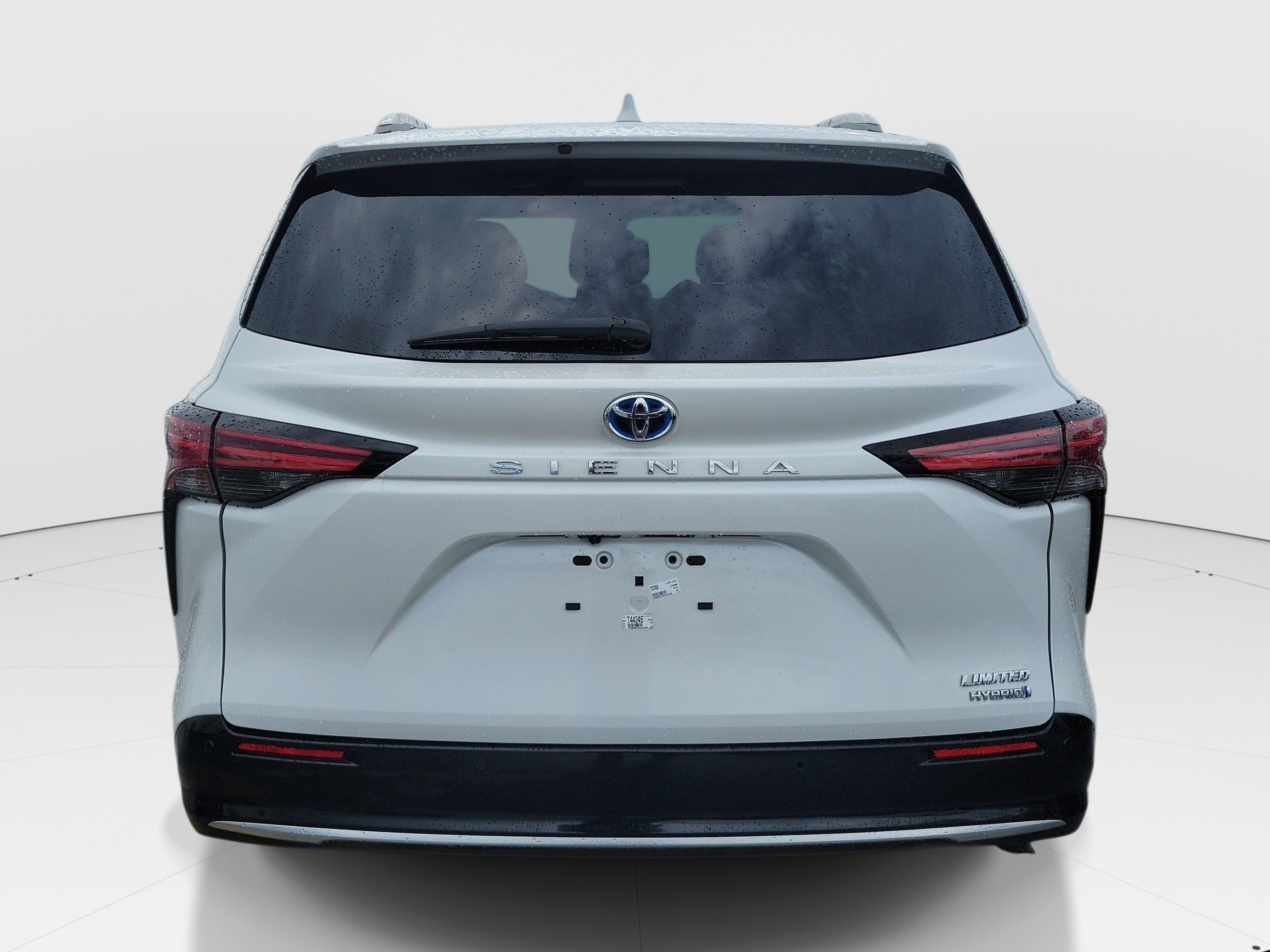 Used 2024 Pearl Toyota Limited image 5