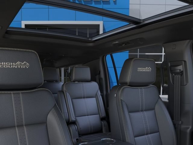 2026 Chevrolet Suburban High Country - Photo 24