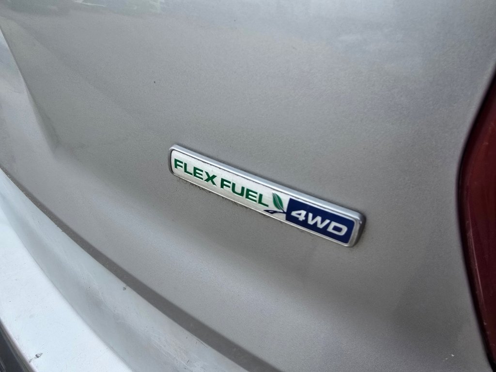 Used 2016 Ingot Silver Metallic Ford Base image 20