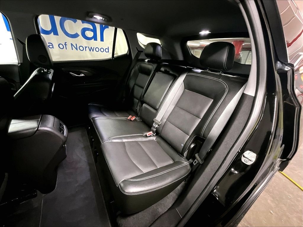 Used 2024 Black GMC SLT image 15