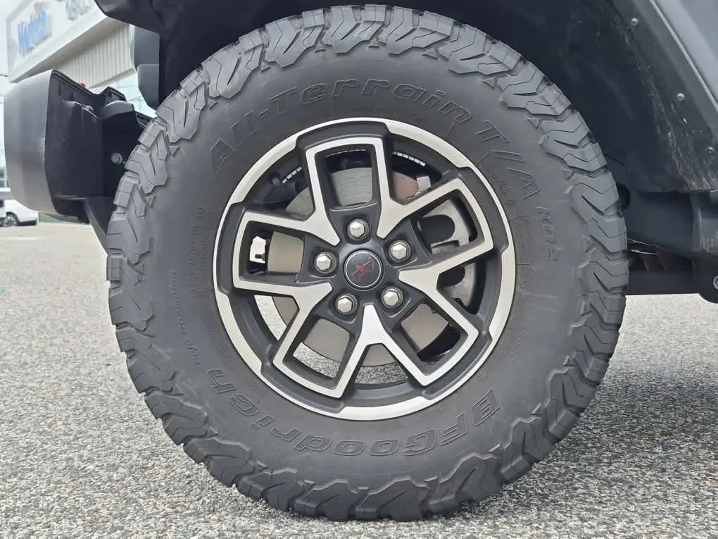 Used 2024 Anvil Clear Coat Jeep Rubicon image 6