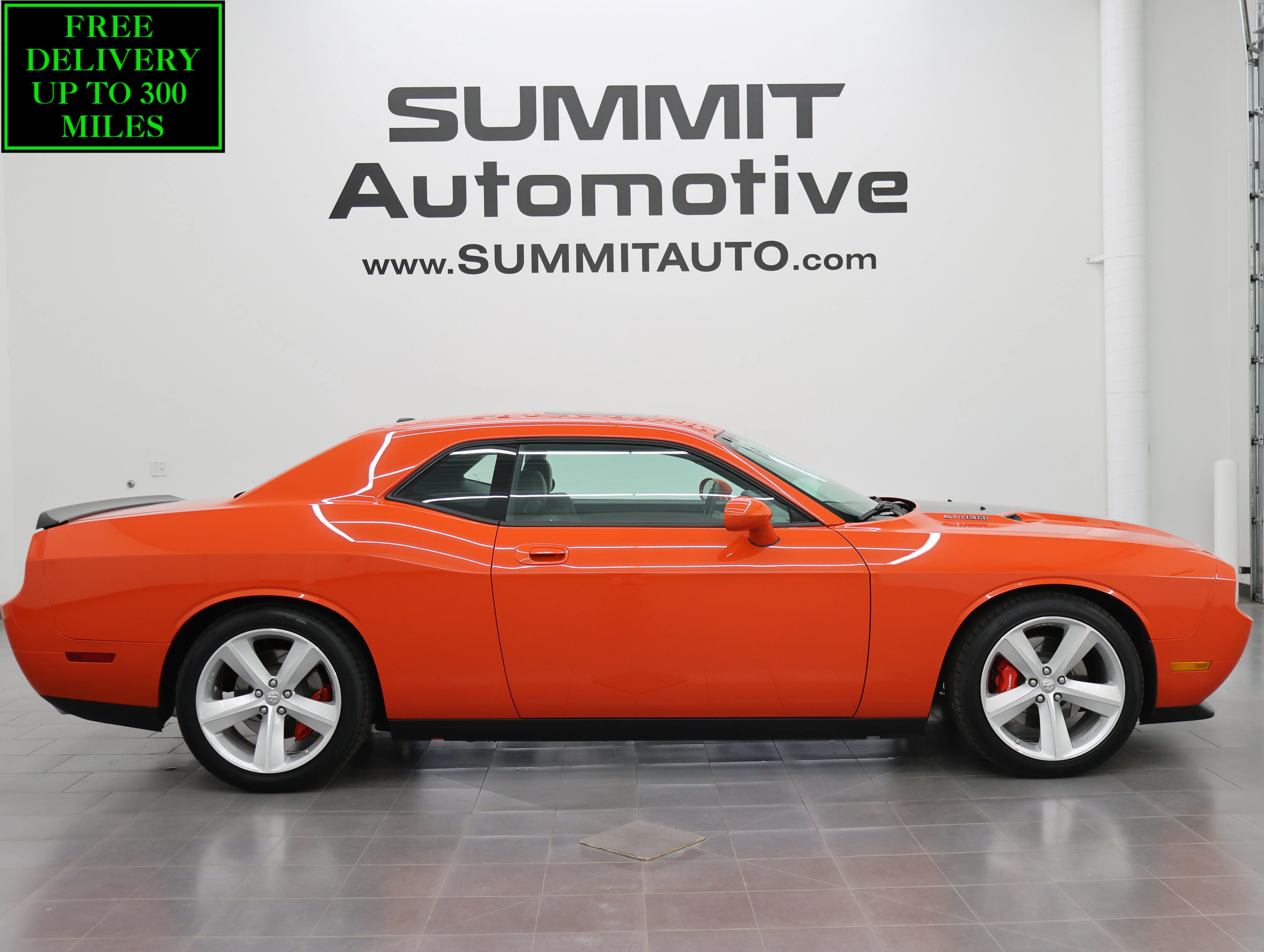 2009 Dodge Challenger SRT8's photo