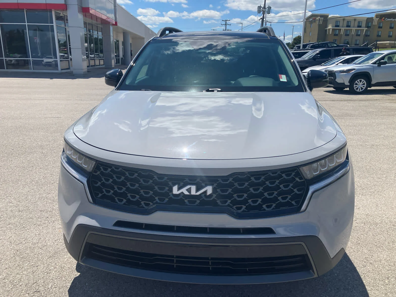 Used 2023 Wolf Gray Kia X-Line S image 2