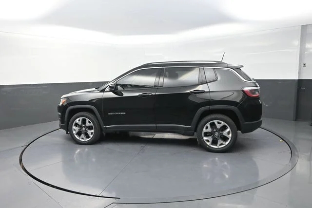Used 2018 Black Jeep Limited image 45