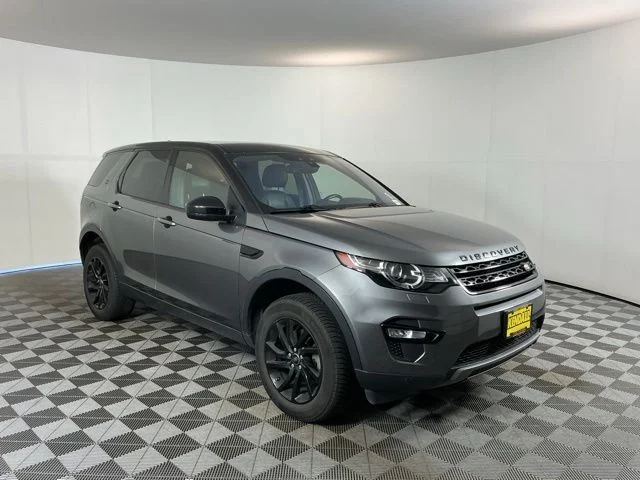 Used 2017 Silver Land Rover HSE image 3