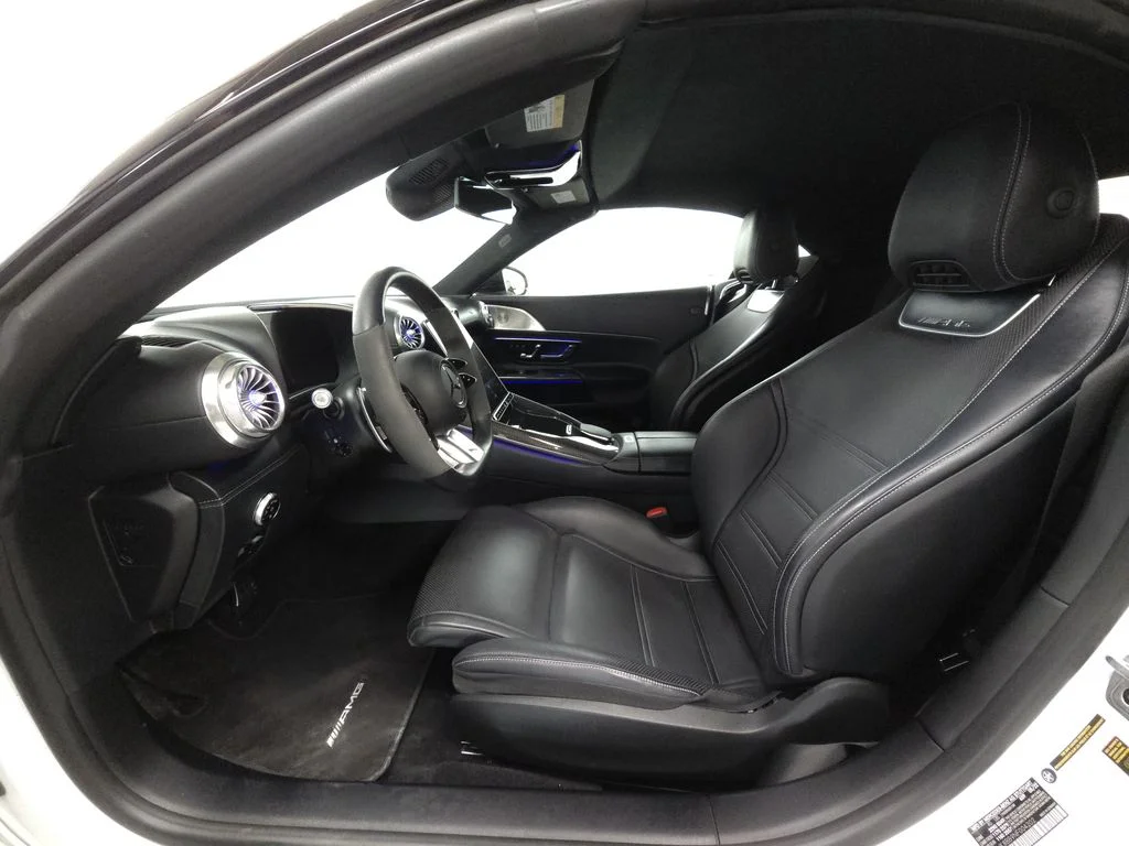 Used 2022 MANUFAKTUR Moonlight White Magno Mercedes-Benz SL 63 AMG® image 9