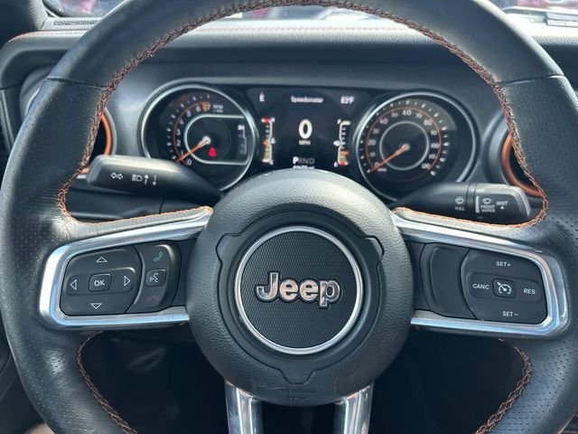 Used 2023 Gray Jeep Mojave image 31