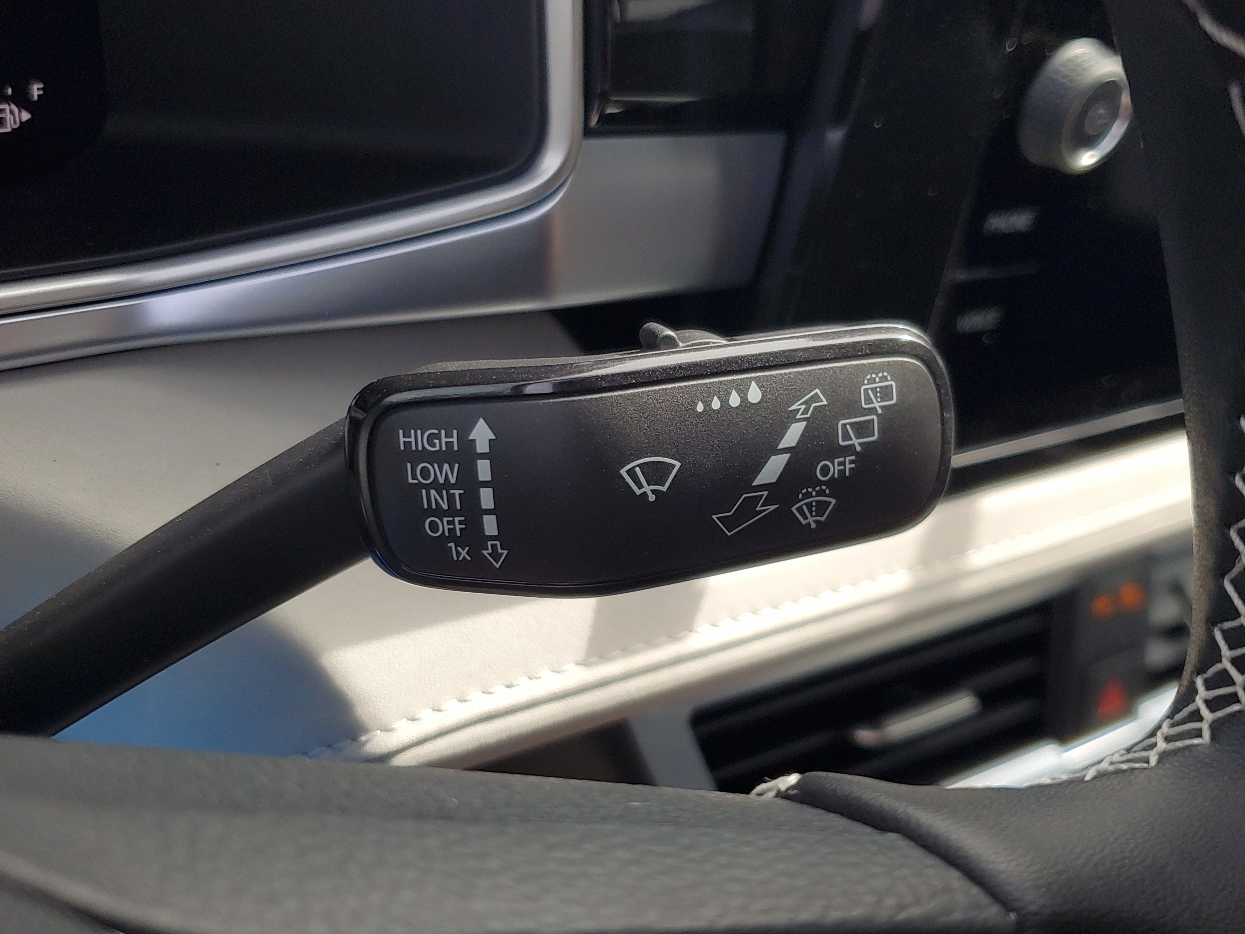 New 2026 Black Volkswagen SE image 28
