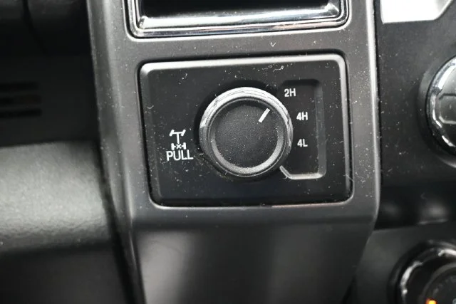 Certified Used 2019 Magnetic Ford XLT image 45