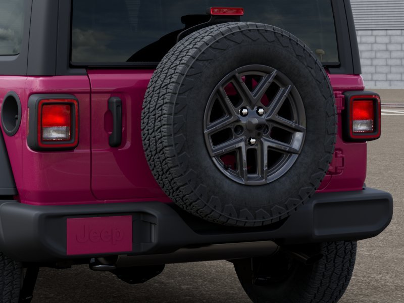 New 2026 Tuscadero Pearlcoat Jeep Sport S image 22