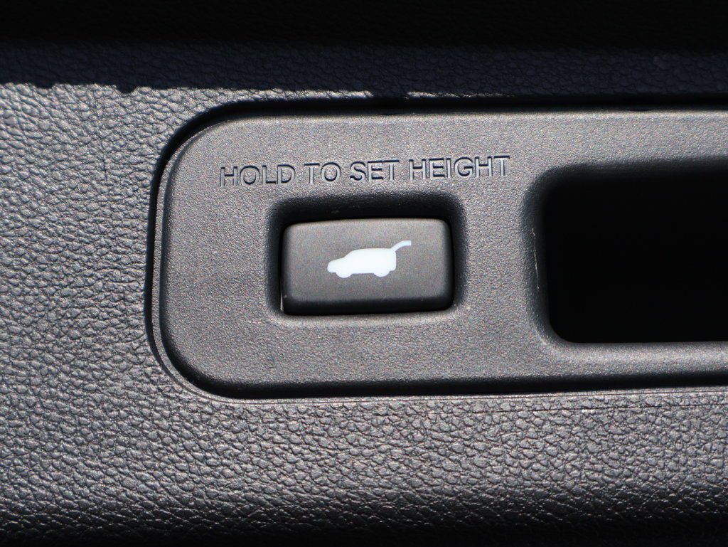 Used 2025  Honda EX-L image 16