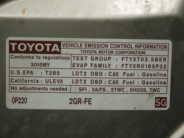Used 2015 Creme Brulee Mica Toyota Limited image 36