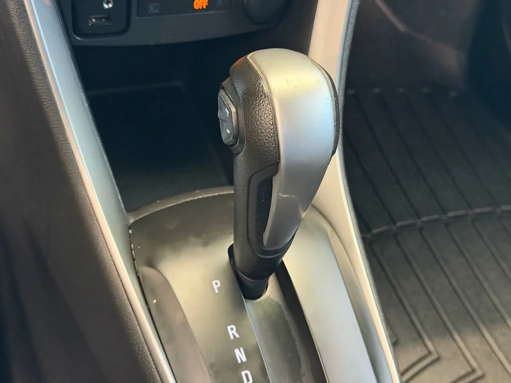Used 2020 SILVER ICE METALLIC Chevrolet LT image 20