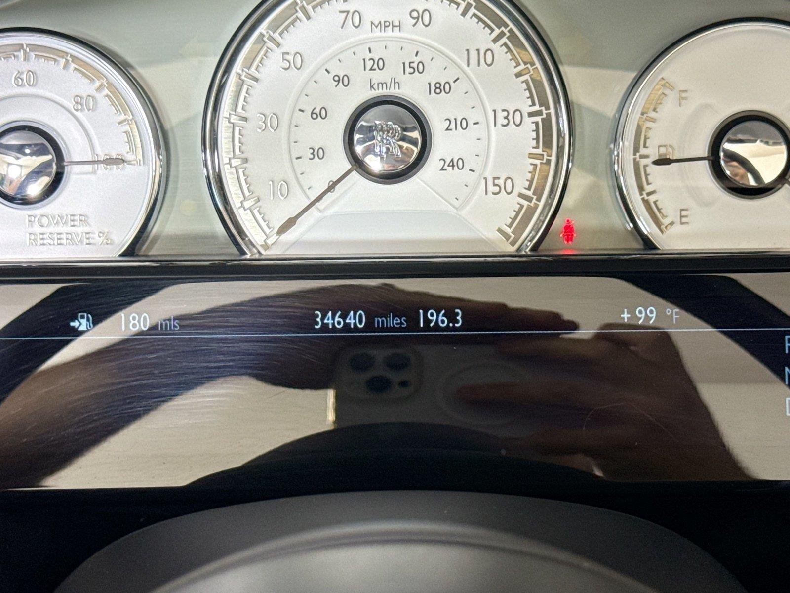 Used 2018 Obsidian Rolls-Royce  image 16
