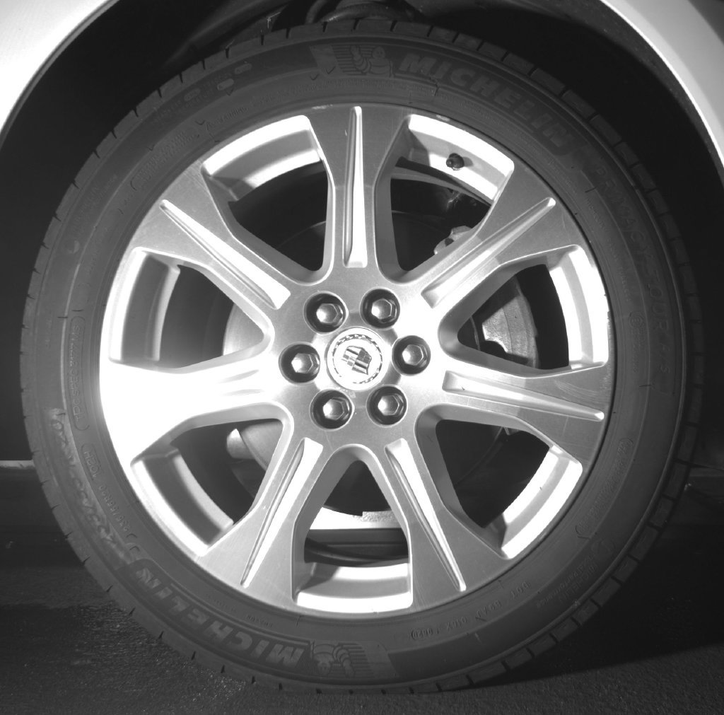 Used 2016 White Cadillac Premium image 11