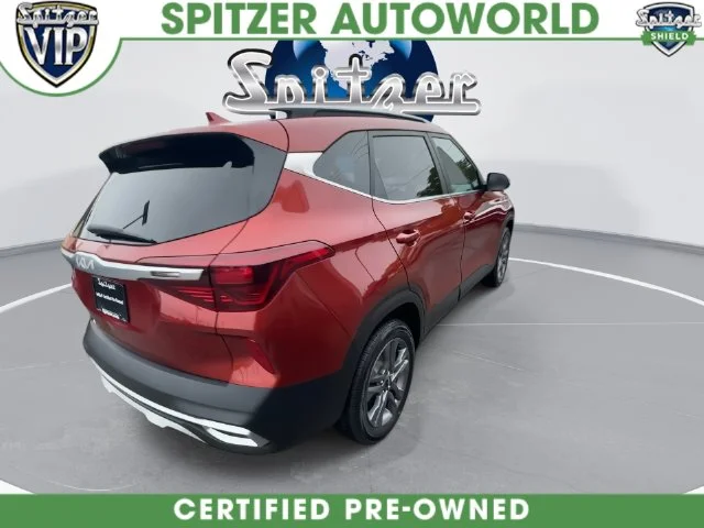 Used 2023 Orange Kia S image 14