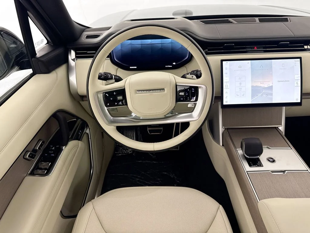 New 2026 British Racing Green Land Rover SE image 23