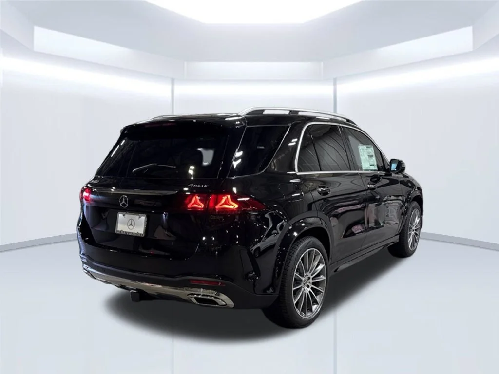 New 2027 Obsidian Black Metallic Mercedes-Benz GLE 450 image 42
